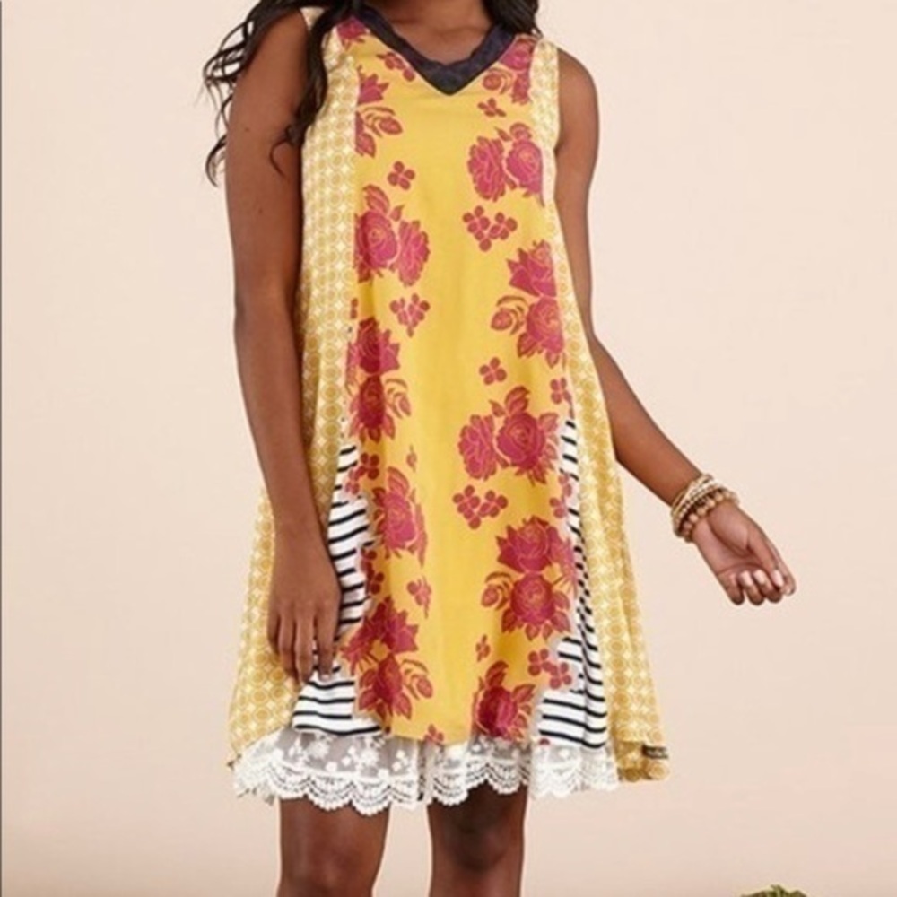 Matilda Jane Women’s Dress Yellow Floral Golden Key xs Pink Roses Lace Collar